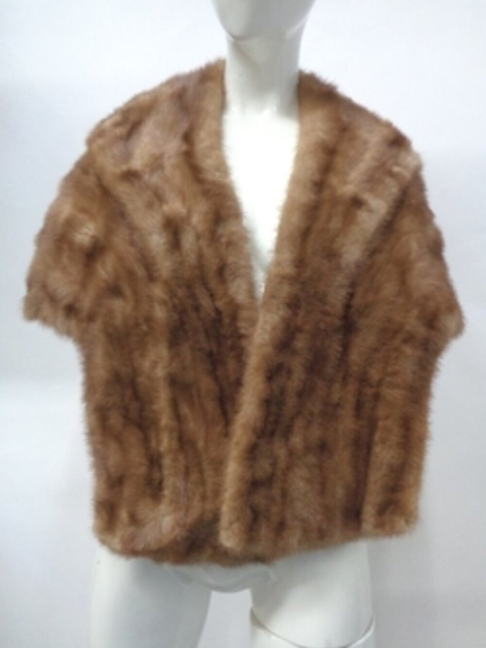 MINT CANADIAN PASTEL MINK FUR STOLE SHAWL WRAP WOMEN WOMAN SIZE 16" X 61"